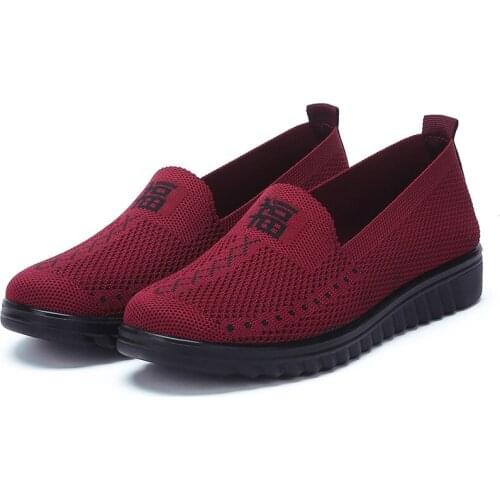 Newly Launched Ultra-light and High-quality Woman Sneakers Mom Slip on Flat Female Fashion Casual Comfort Platform Ladies Shoes