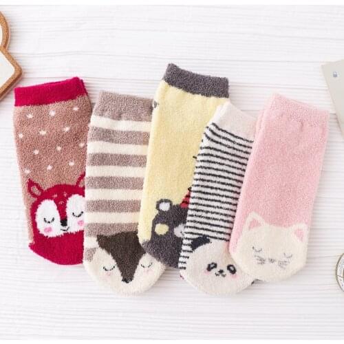 Kawaii Cartoon Animal Winter Thick Plus Velvet Womens Flower Socks Funny Coral Fleece Sleeping Socks For Girl Harajuku Lingerie