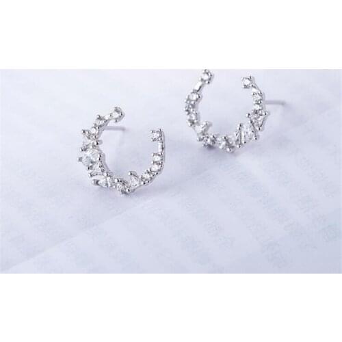 New Fashion Temperament Flash Crystal Irregular Crescent 925 Sterling Silver Jewelry Moon Women Stud Earrings SE190