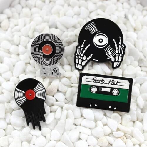 GOOD VIBES tape CD skull hand Vinyl Records Gramophone player Enamel brooch Music lovers badge Couple accessories
