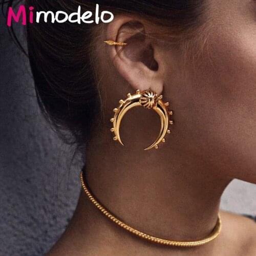Mimodelo New Vintage Gold Color Crescent Moon Earrings For Women Tribal Antique Brass Moon Stud Earrings Boucles D'oreilles