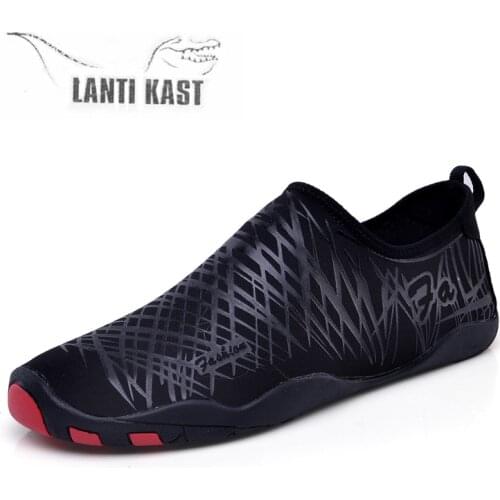 Aqua Shoes Surf Yoga Beach Shoes Water Shoes Swimming Diving For Man Women Sea Slippers Barefoot Shoes Sneakers Men Woman Socks