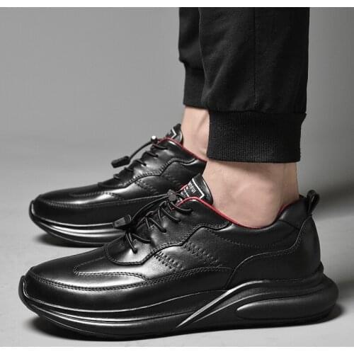 Fashion genuine Leather Men Casual Shoes slip on Black Breathable Men Sneakers Comfortable Outside Walking Designer Shoes Men