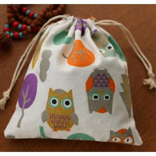 Owl Cartoon Linen Gift Packaing Pouch 9x12cm 10x15cm 13x17cm pack of 100 Baby Shower Kid Birthday Party Candy Drawstring Bag