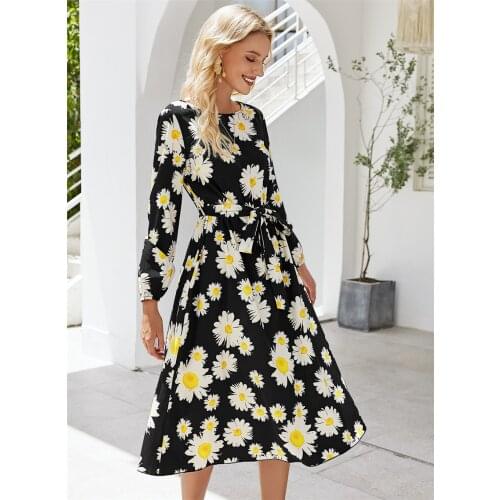 Womens autumn long sleeved print dresses daisy floral pattern holiday elegant o-neck knee-length with sashes dress