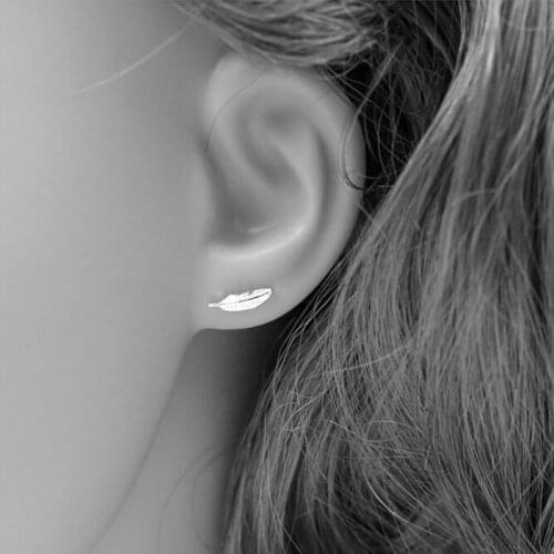 New Element Mini 925 Sterling Silver Jewelry Fashion Female Small Feather Wild Exquisite Personality Popular Earrings SE103