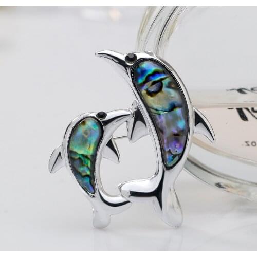 Silver Dolphin Brooch Two Dolphins Dance Brooches for Women Natural Shell Intersperse Pin Jewely Accessories