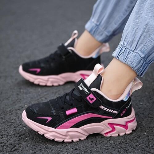 Childrens Shoes Casual Outdoor Sports Fashion Breathable Boys Shoes Hollow Knitted Mesh Non-slip Jogging Girl Shoes 2021 New