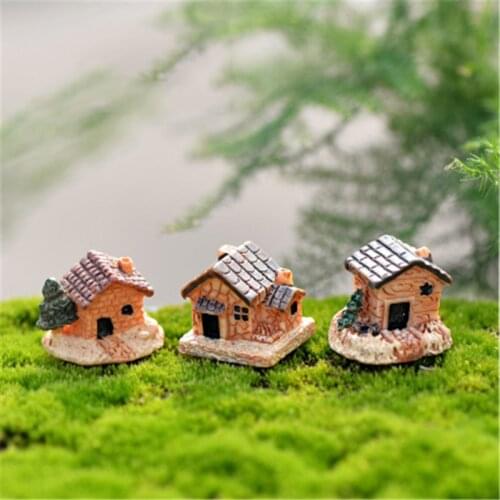 ZOCDOU 1 Piece Mini Fenced Tree House Tile Roofed Villas Home Ornament Small Statue Little Figurine Crafts Cute Decoration