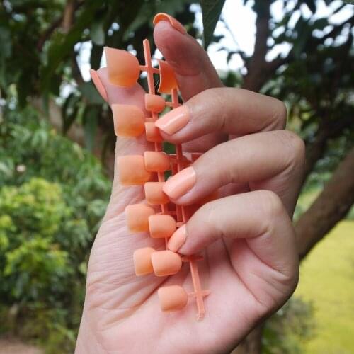 New 2020 24pcs hot fashion candy color cute nail finished fake nails short paragraph light Orange N328