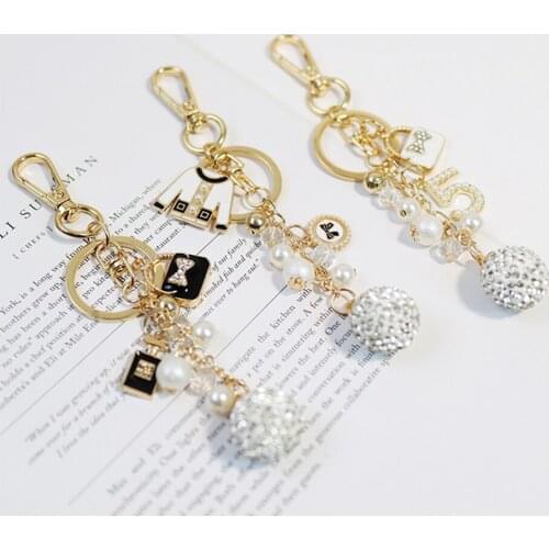High quality Luxury Keychains for Women Car Keys Bag Backpack Clothes Pendant Decor Pearl Chains Keyring Charms Couples' Gifts