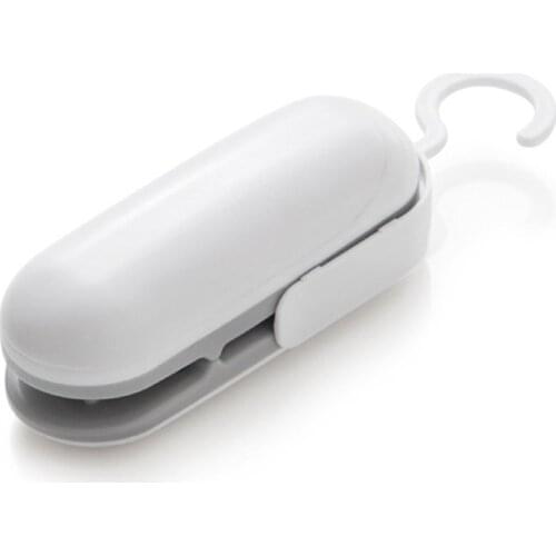 Mini Food Sealing Machine Portable Plastic Handheld Thermal Vacuum Sealing Machine Electric Plastic Bag Packing