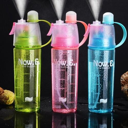 Plastic Spray Cool Summer Sport Water Bottle Portable Cold Spray Sport Drinking Water Bottle Outdoor Moisturizing Kettles