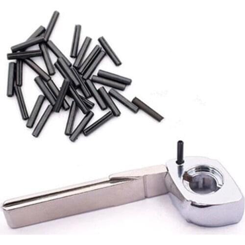 XIEAILI OEM 1000Pcs Car Key Blade Fixing Bolt key Embryo Latch Remote Key Latch With Strong Steel Metal S677