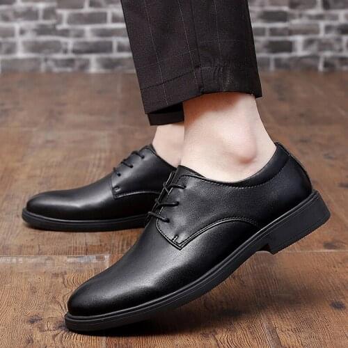2021Fashion Slip Men Dress Comfortable Men Oxfords Fashion Business Dress Men Classic Full Grain Leather Suits Wedding Shoes