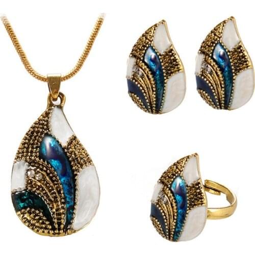 Personality Shell Shape Long Pendent Necklace Stud Earrings Deligant Ring Sets for Women Wedding Jewelry Accessories Gift Party