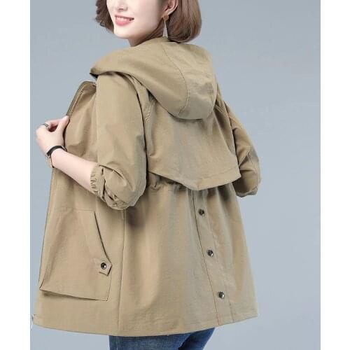 2021 Spring Autumn Middle-aged Mothers Trench Coat Hooded Loose Plus size Women Outerwear Khaki Female Short Zipper Windbreaker