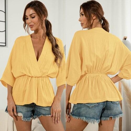 2021 Summer Sexy V-neck Loose Yellow Solid T-shirt Classic Casual Pullover Womens Medium Tees Sleeve Tight Fashion Beach Top
