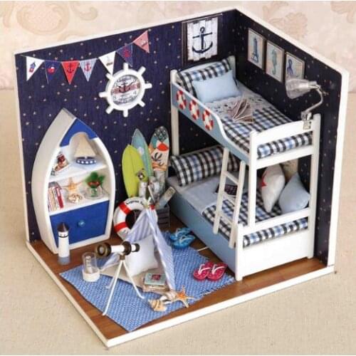 CUTE ROOM diy doll house miniatures wooden toys H011 Face The Sky moveis casa de boneca for kids gift