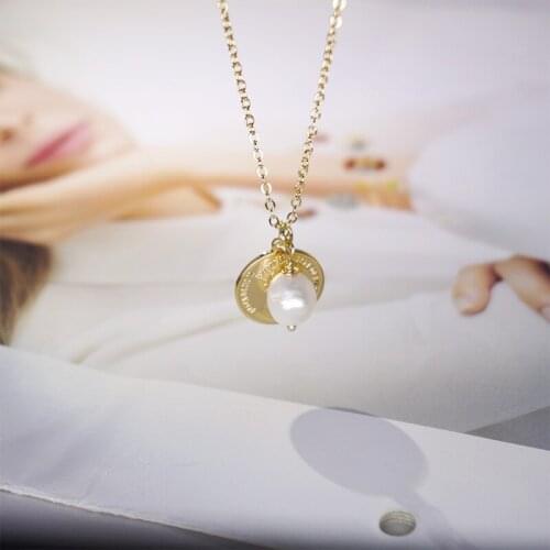 WTLTC Femme Drop Real Pearl Coin Pendant Chokers Necklaces Chunky Hanging Disc Necklace Statement Minimalist Choker Chic Jewelry