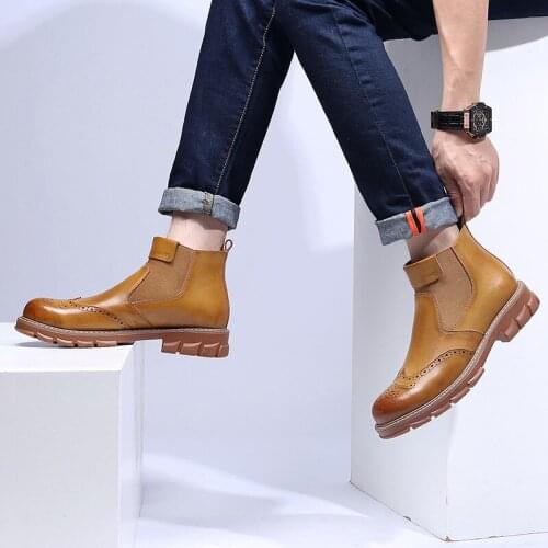 Bullock Carved Natural Leather Boots Men Platform Combat Boots Casual Vintage Ankle Leather Boots for Men Botas Invierno Hombre