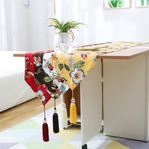 Chinese Classical Cotton And Linen Dining Table Long Table Runner Light Luxury Flower Porch Shoe Cabinet Decoration Table Runner