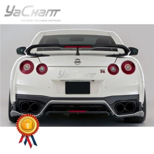 Carbon Fiber Rear Bumper Spats Caps Corner Shroud 2Pcs Fit For2017-2020 R35 GTR EBA VS 17' Ver. Style Rear Bumper Diffuser CF