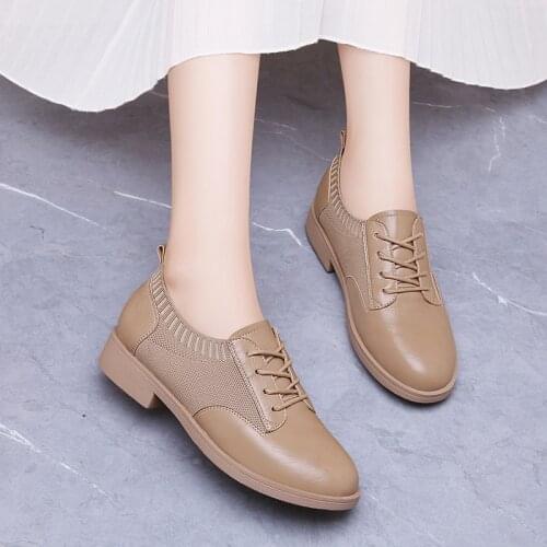 Black leather shoes loafers casual 2021 spring autumn ladies mid-heel soft sole single shoes round toe British style Lace-up
