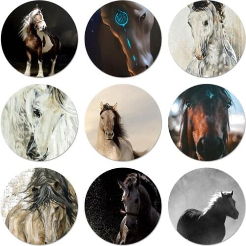 Fine horse art Icons Pins Badge Decoration Brooches Metal Badges For Clothes Backpack Decoration 58mm