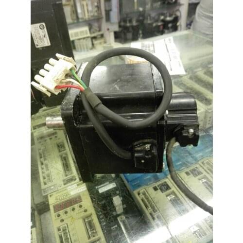 GYC751DC1-SA-Z12 SERVO MOTOR , used in good condition . 80% appearance new , good working , free shipping