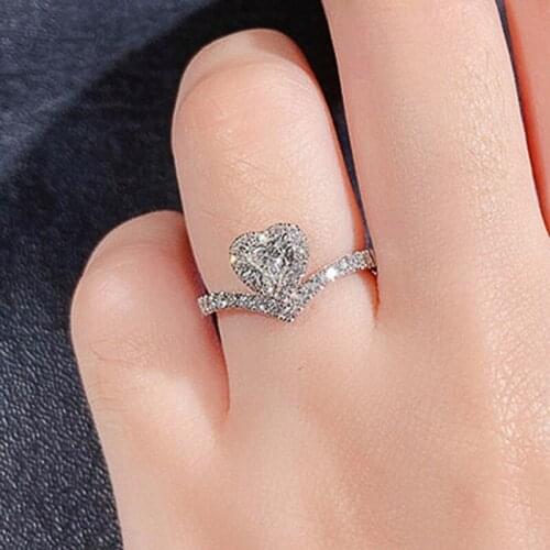 Huitan Simple Stylish Heart Shaped Women Rings with AAA Cubic Zirconia Fashion Female Wedding Engagement Party Jewelry Love Ring