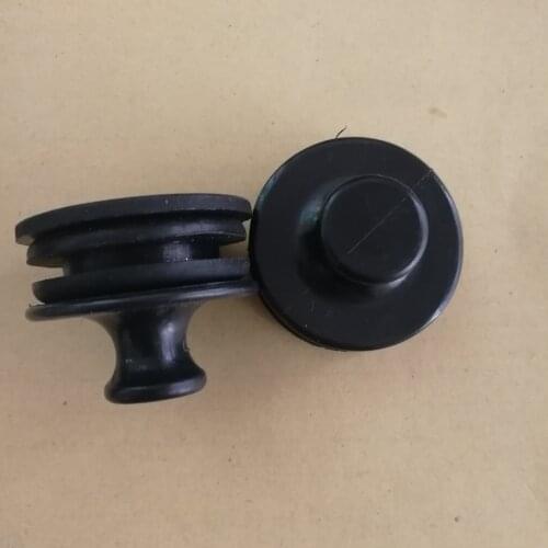 Suitable for Komatsu PC Sany SY front lower glass stopper excavator pull plug plug plug plug plug accessories