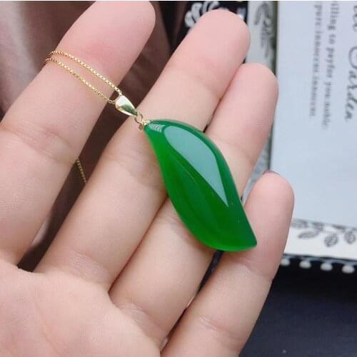 Big size classic clear green chalcedony gemstone pendant for necklace special design luxury attractive character party gift