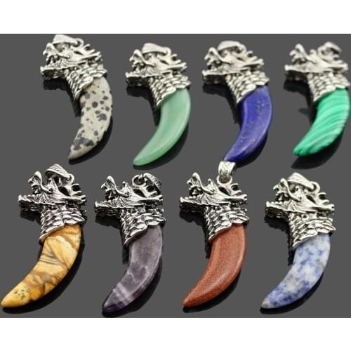 Natural Stone Wolf Tooth Shape Creative Pendant Necklace Dragon Head Metal Retro Charm Jewelry Reiki Heal Crystal Hang Accessory