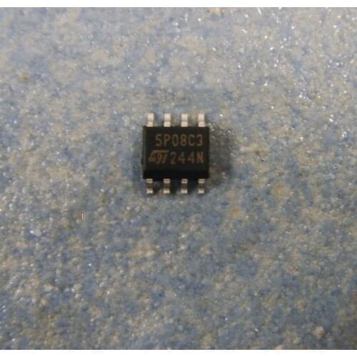 New 10pcs/lot ST95P08 95P08 95P08C3 5P08C3 ST95P08C3 SOP8 Car memory chip Car IC Chips