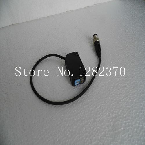 [SA] New original authentic special sales KEYENCE sensor switch PZ-M73P spot