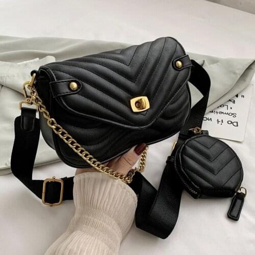 Women Crossbody Bag Thick Chain Shoulder Bags With Small Round Hanging Purse Female Fashion Wavy Striped Handbags 2021 Trend