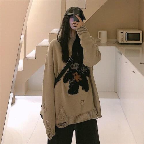 Casual sweater street Bear jacquard destroyed hole knitted sweater Autumn winter loose O-neck warm pullover sweater women men