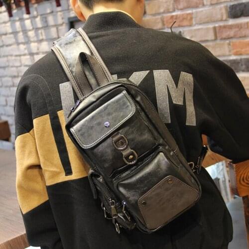 Mens New Chest Bag Retro Shoulder Messenger Bag Leather Casual Mens Bag Zipper Soft Mens Classic Crossbody Chest Bag Travel Bag