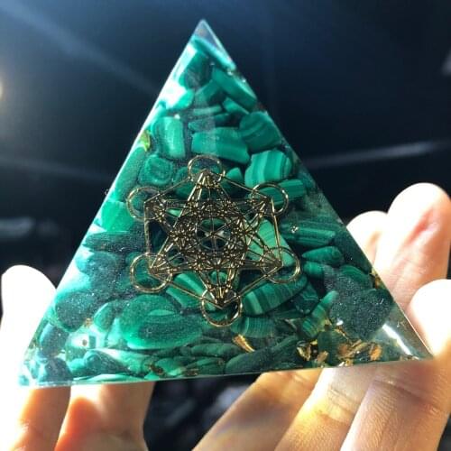 Protection Energy Malachite Stone and Resin Pyramid Pendant Orgonite Jewelry Feng Shui Goods Of Furniture Orgonite