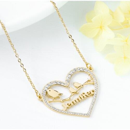 Customized Iced Out BlingBling Heart Name Necklace For Mom Personalized Stainless Steel Gold Chain Necklace Mothers Day Jewelry