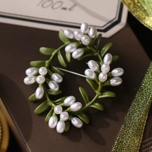 KEQIU volume vines pearl wreath vintage foreign trade retro brooches brooch coat pin