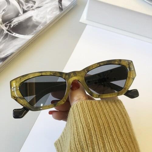 2021 personality Small Frame Sunglasses Womens European and American fashion cats Eye Sunglasses retro glasses mens travel UV