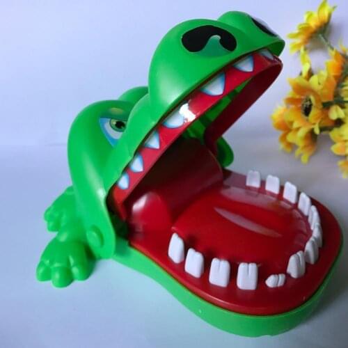 Great Kids Adult Creative Children Kids Crocodile Mouth Bite Finger Game Party Interactive Funny Toy Gift for Family