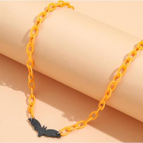 2020 New Halloween Necklace For Women Acrylic Black Little Bat Pendant Resin Chain Necklaces Halloween Gift Lover Jewelry