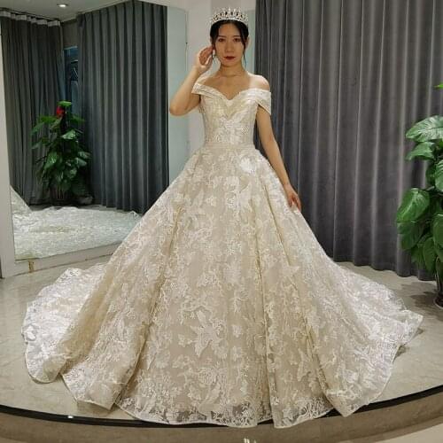 2020 luxury ball gown wedding dresses for women wedding gowns for bride lace flower bridal off shoulder wedding dress plus size