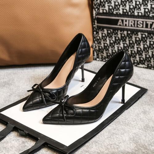 Hot Selling Women Shoes Pointed Toe Pumps Patent Leather Dress Red 8CM High Heels Boat Shoes Shadow Wedding Shoes Zapatos Mujer
