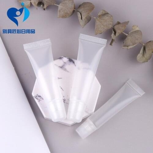 20pcs/lot 8g Empty Lipstick Tube Lip Balm Soft Tube Makeup Squeeze Toothpaste Tube Clear Lip Gloss Container Free Shipping