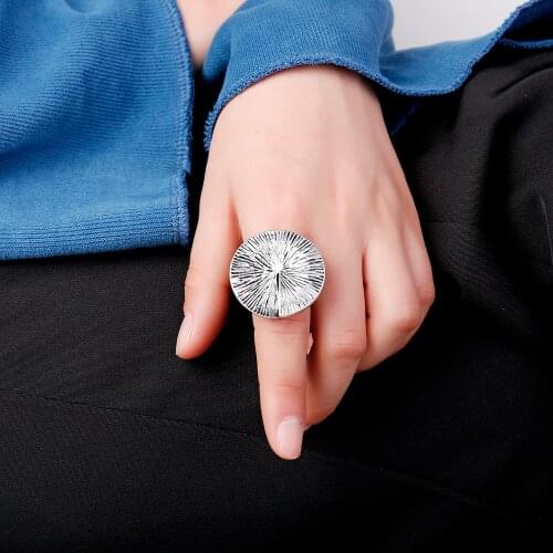 Big Surface Black Rings for Women Lotus leaf Elastic Rings New Fashion Jewelry Wedding Bands Accessories Punk Party Gifts 2020