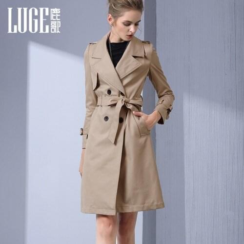 Khaki waist closing windbreaker womens middle and long 2021 autumn new womens dress temperament is thin autumn coat women